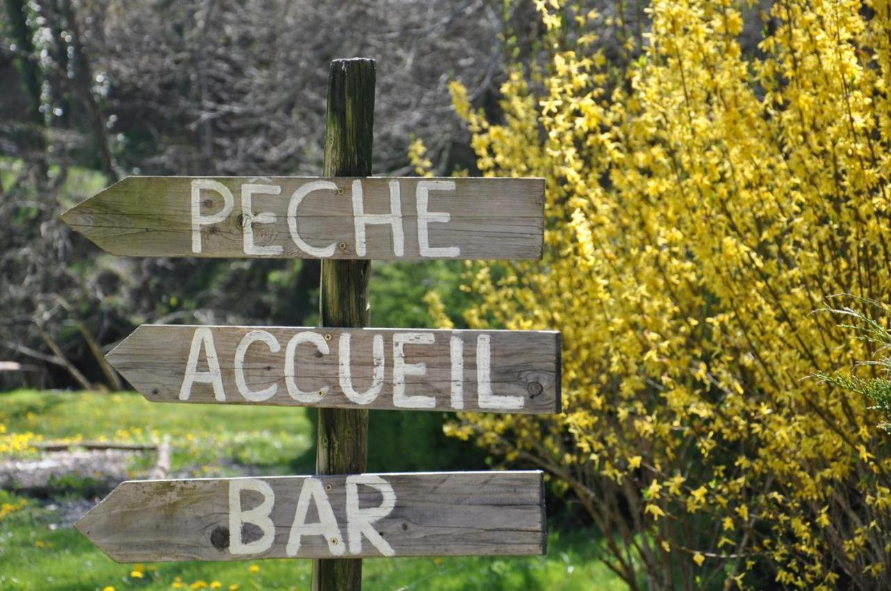 Les Chalets Du Moulin Du Chatain 4 Payzac  Esterno foto